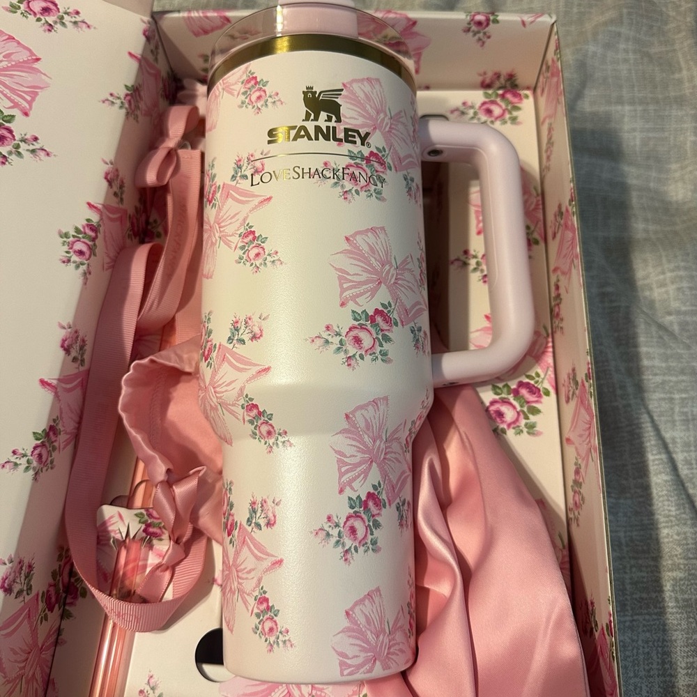Stanley Pink gift set
